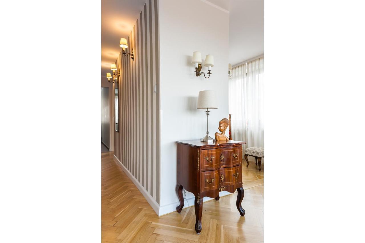 Old Town Square Apartament Warszawa Zewnętrze zdjęcie